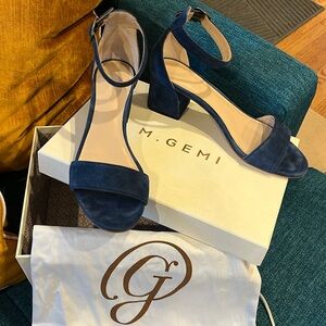 M. Gemi Navy Suede mid heel sandals only worn once! Size 39